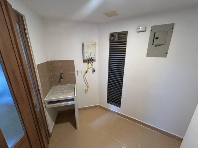 Apartamento para el arriendo en Sabaneta el codigo es 17061 Foto 17