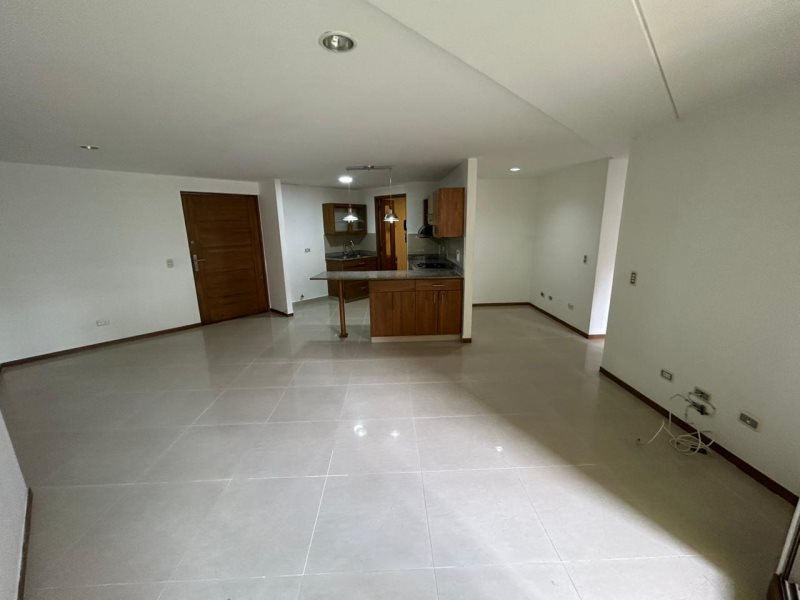 Apartamento para el arriendo en Sabaneta el codigo es 17061 Foto 3