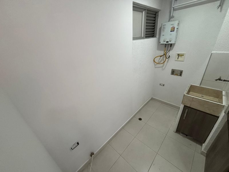 Apartamento para el arriendo en Sabaneta el codigo es 8233 Foto 11