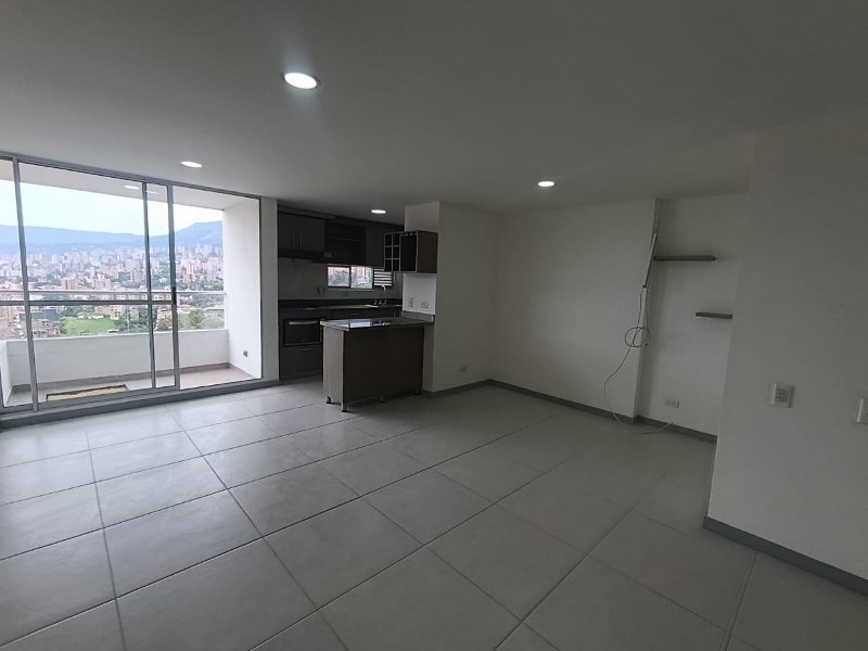 Apartamento para el arriendo en Envigado el codigo es 17919 Foto 2