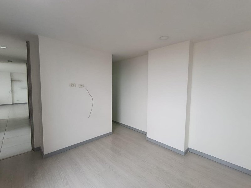 Apartamento para el arriendo en Envigado el codigo es 17919 Foto 9