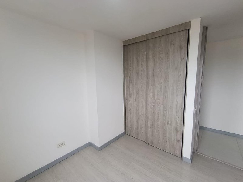 Apartamento para el arriendo en Envigado el codigo es 17919 Foto 7