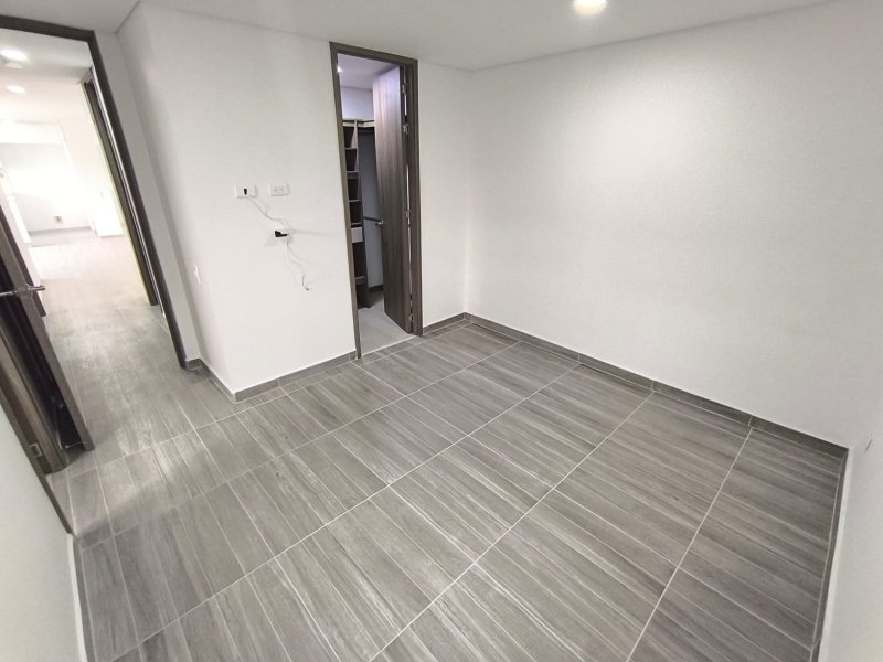 Apartamento para el arriendo en Sabaneta el codigo es 17130 Foto 8