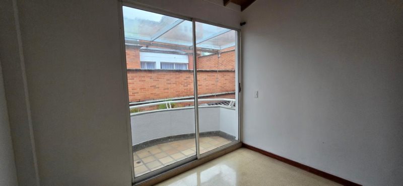 Casa para el arriendo en Envigado - Cumbres el codigo es 16859 Foto 6