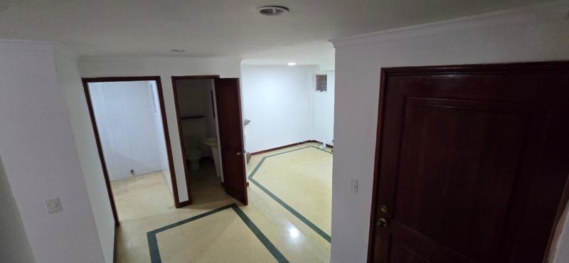 Casa para el arriendo en Envigado - Cumbres el codigo es 16859 Foto 9
