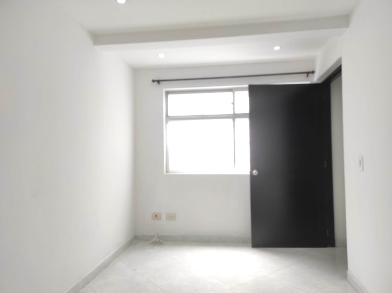 Apartamento para el arriendo en Itagüí el codigo es 17355 Foto 9