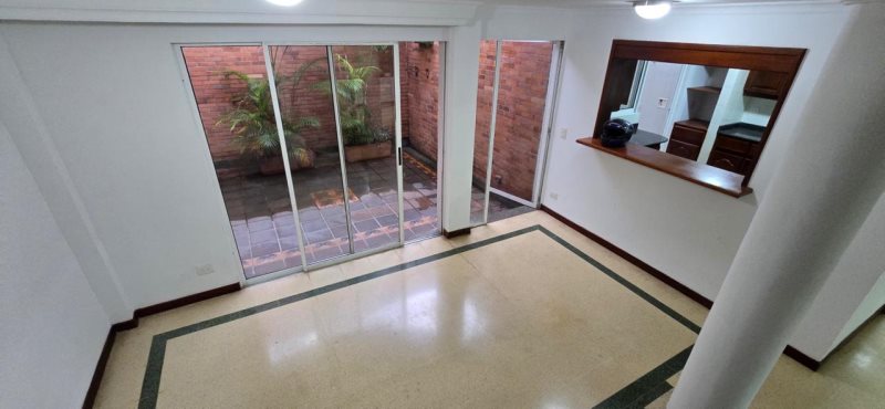 Casa para el arriendo en Envigado - Cumbres el codigo es 16859 Foto 17