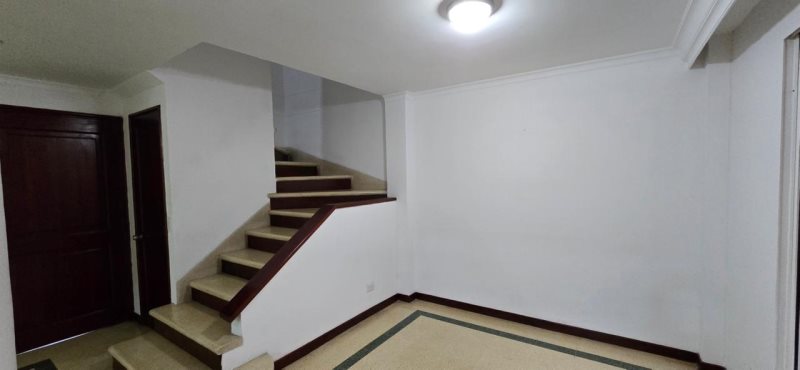 Casa para el arriendo en Envigado - Cumbres el codigo es 16859 Foto 16