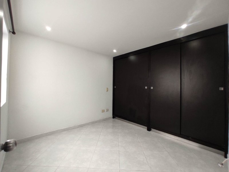 Apartamento para el arriendo en Itagüí el codigo es 17355 Foto 11