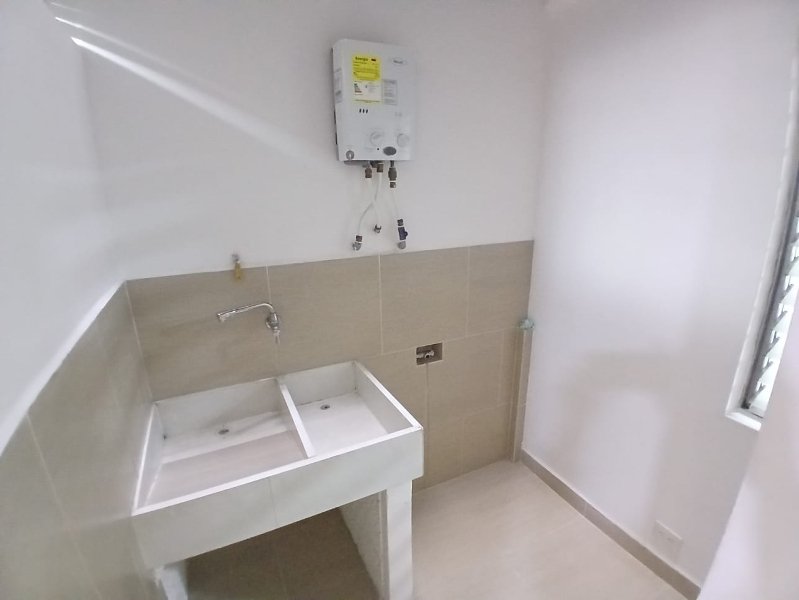 Apartaestudio para el arriendo en Sabaneta el codigo es 4777 Foto 8