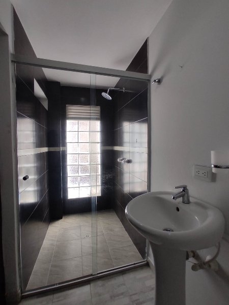 Apartamento para el arriendo en Itagüí el codigo es 17355 Foto 14