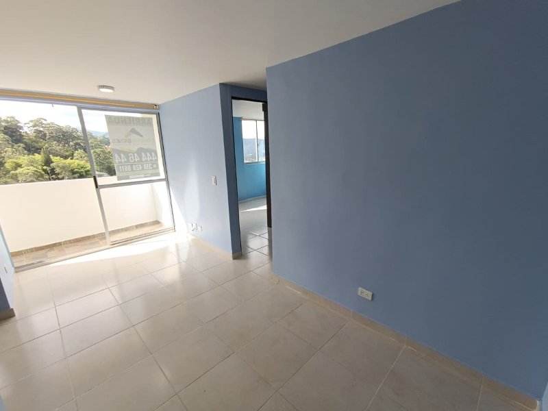 Apartamento para el arriendo en La Estrella el codigo es 17884 Foto 7