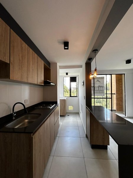 Apartamento para el arriendo en Rionegro el codigo es 17315 Foto 2