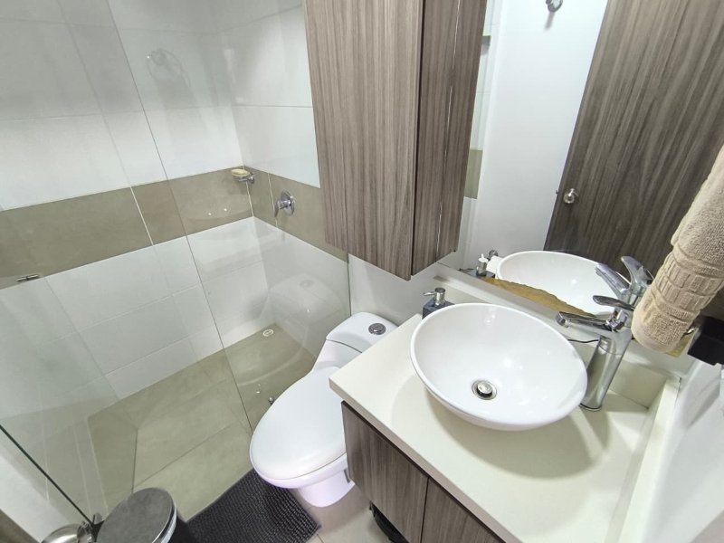 Apartamento para el arriendo en La Estrella el codigo es 17864 Foto 16