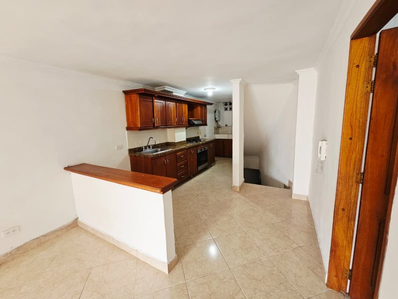 Apartamento para el arriendo en Sabaneta el codigo es 6387 Foto 2