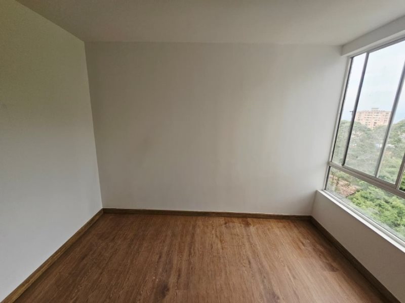 Apartamento para el arriendo en Sabaneta el codigo es 16704 Foto 6