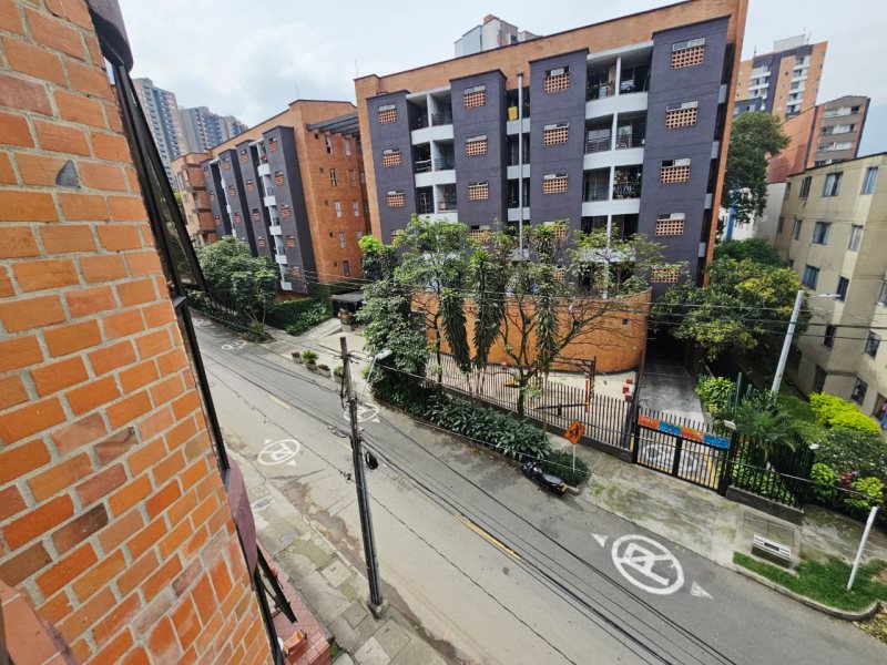 Apartamento para el arriendo en Sabaneta el codigo es 6387 Foto 7
