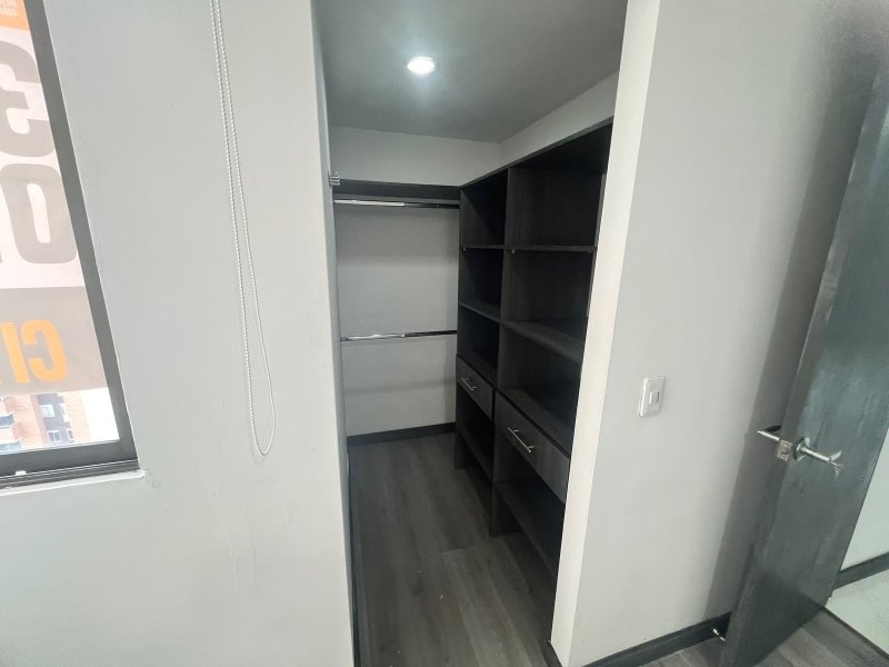 Apartamento para el arriendo en La Estrella el codigo es 17876 Foto 8