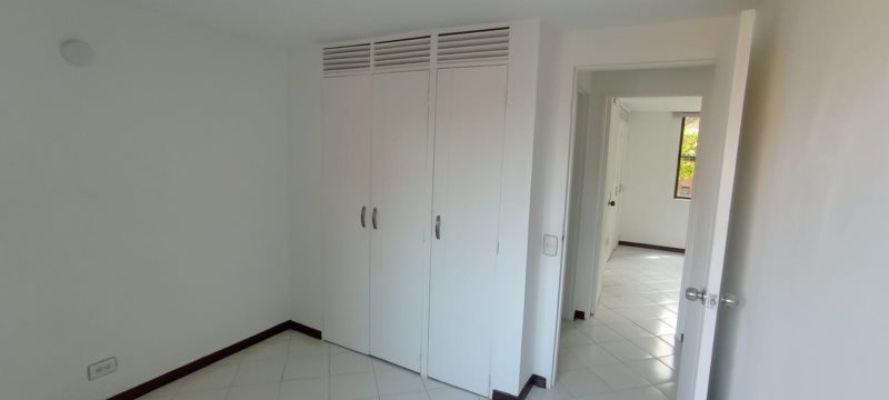 Apartamento para el arriendo en Envigado el codigo es 17097 Foto 9