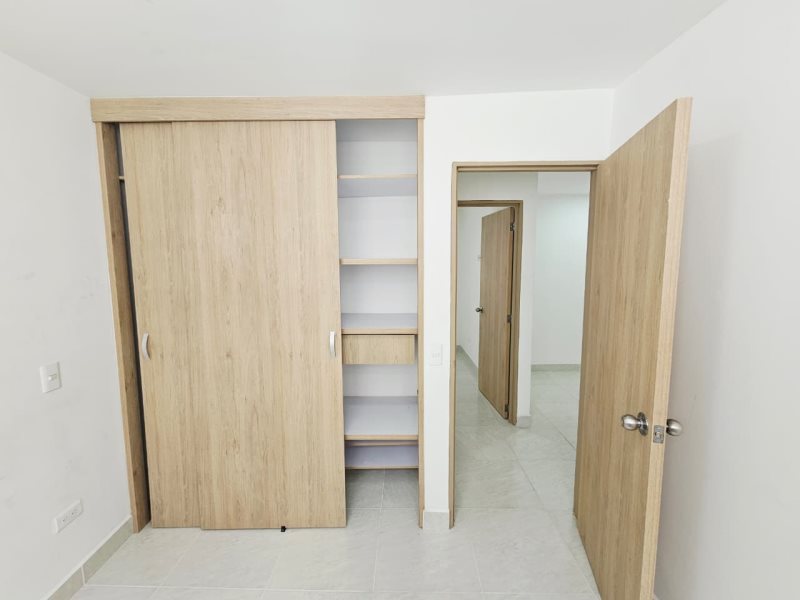 Apartamento para el arriendo en Sabaneta el codigo es 14784 Foto 5