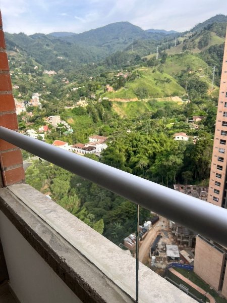 Apartamento para el arriendo en Sabaneta el codigo es 17423 Foto 3