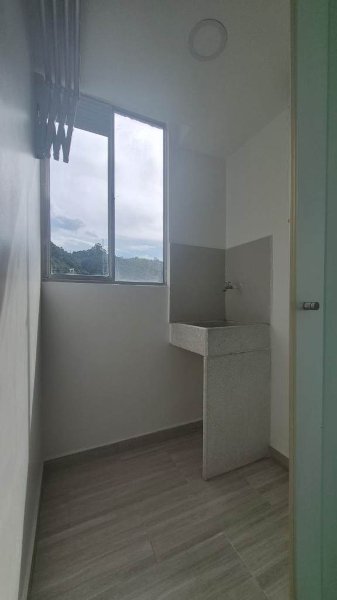 Apartamento para el arriendo en Sabaneta el codigo es 12670 Foto 13