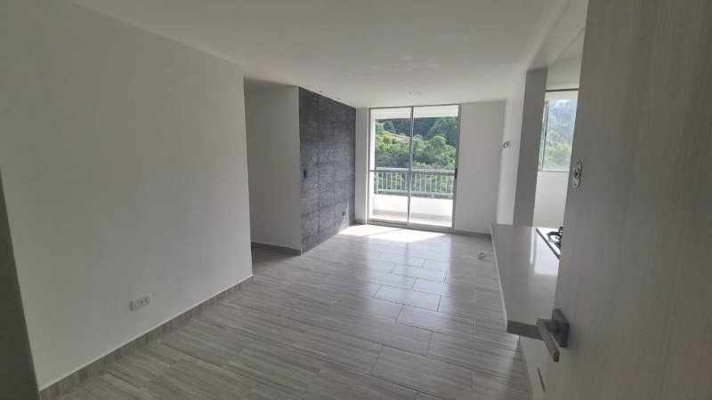 Apartamento para el arriendo en Sabaneta el codigo es 12670 Foto 6