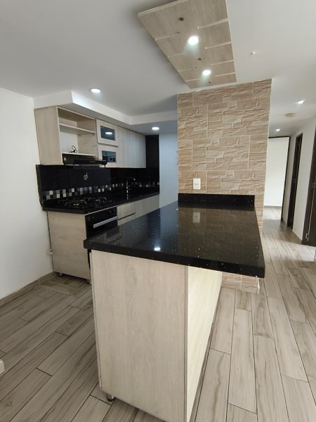 Apartamento para el arriendo en Sabaneta el codigo es 12906 Foto 2