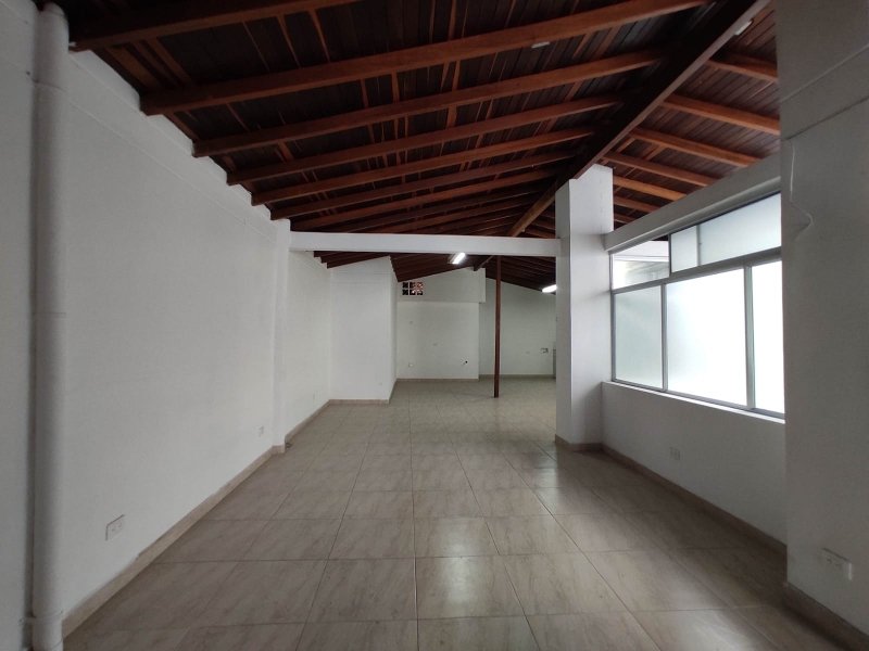 Local para el arriendo en Envigado el codigo es 17358 Foto 6