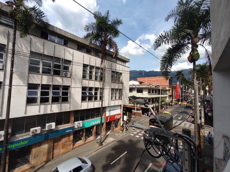 Local para el arriendo en Envigado el codigo es 17358 Foto 8