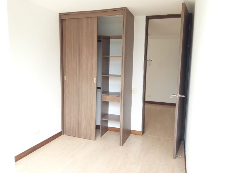 Apartamento para el arriendo en Envigado el codigo es 16666 Foto 15