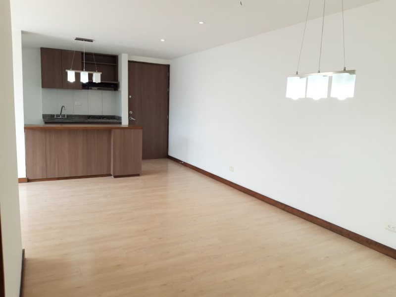 Apartamento para el arriendo en Envigado el codigo es 16666 Foto 2