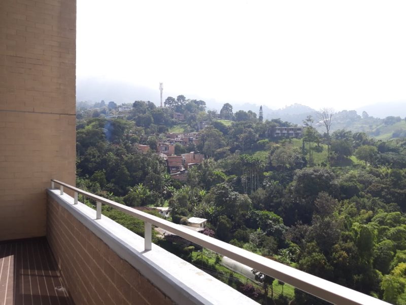 Apartamento para el arriendo en Envigado el codigo es 16666 Foto 7