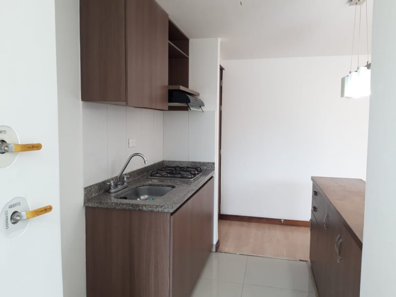 Apartamento para el arriendo en Envigado el codigo es 16666 Foto 3