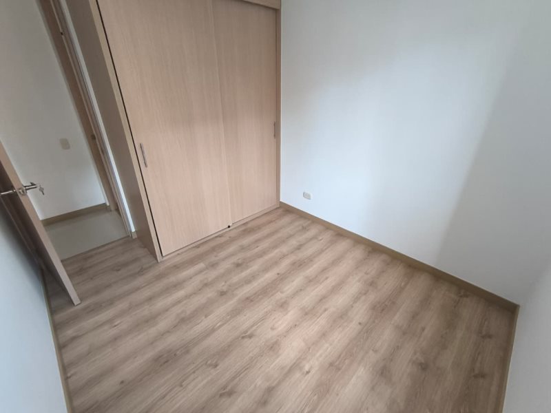 Apartamento para el arriendo en Sabaneta el codigo es 17016 Foto 12