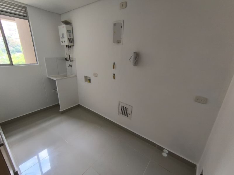 Apartamento para el arriendo en Sabaneta el codigo es 17016 Foto 19