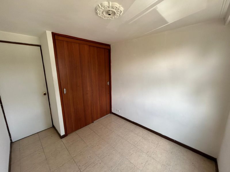 Apartamento para el arriendo en La Estrella el codigo es 17081 Foto 13