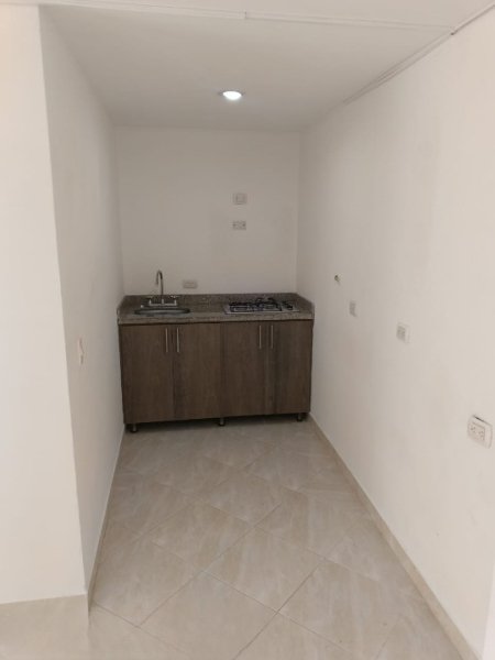 Local para el arriendo en Envigado el codigo es 17361 Foto 11