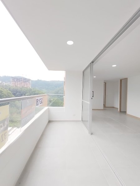 Apartamento para el arriendo en Sabaneta el codigo es 17916 Foto 7