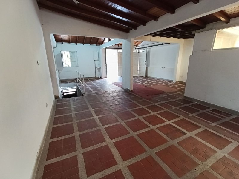 Bodega para el arriendo en Medellín el codigo es 11964 Foto 2