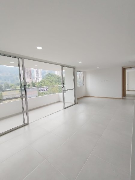 Apartamento para el arriendo en Sabaneta el codigo es 17916 Foto 6