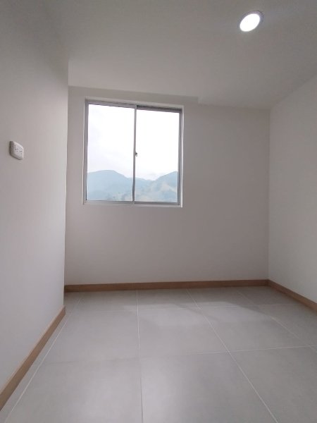 Apartamento para el arriendo en Sabaneta el codigo es 17916 Foto 10