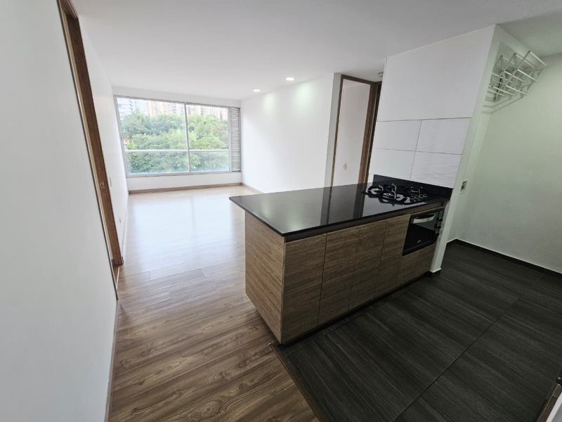 Apartamento para el arriendo en Sabaneta el codigo es 16686 Foto 2