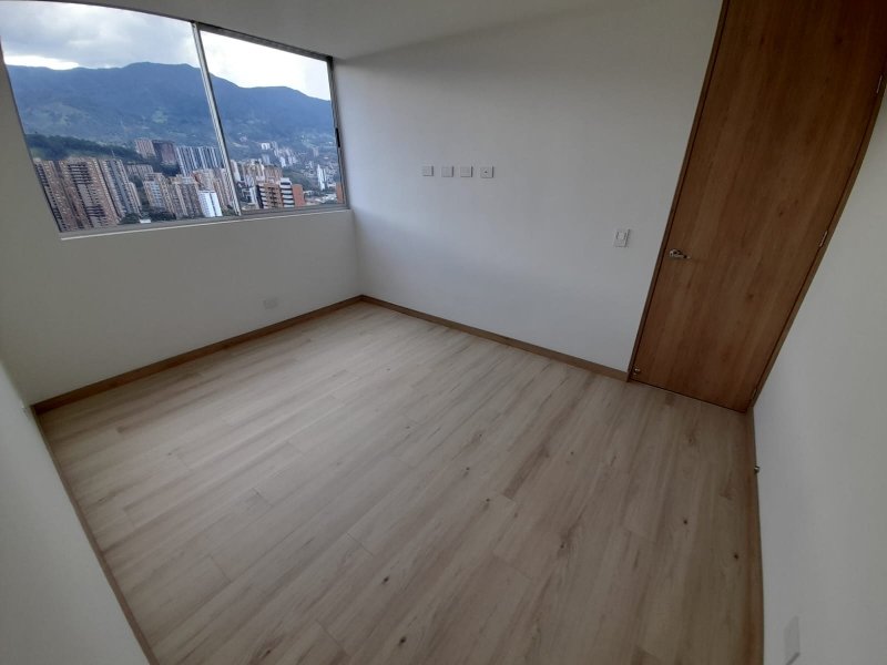 Apartamento para el arriendo en Sabaneta el codigo es 17430 Foto 3
