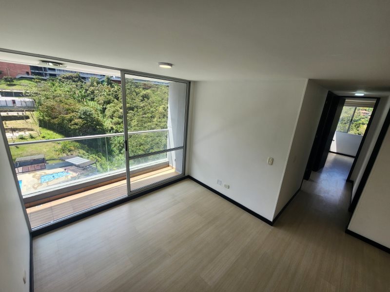 Apartamento para el arriendo en Envigado el codigo es 16816 Foto 4