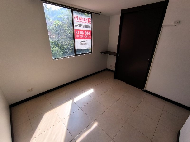 Apartamento para el arriendo en Medellín el codigo es 15774 Foto 7