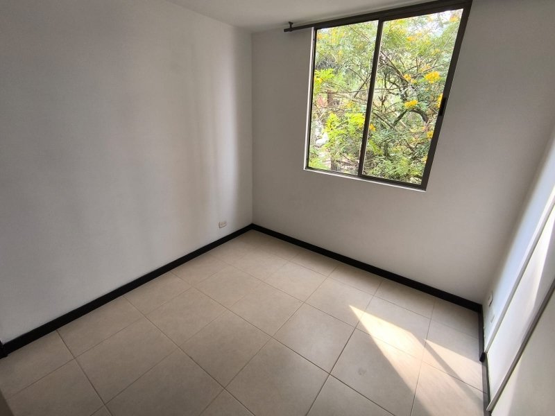 Apartamento para el arriendo en Medellín el codigo es 15774 Foto 10
