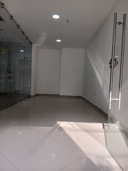 Local para el arriendo en Sabaneta el codigo es 16844 Foto 4