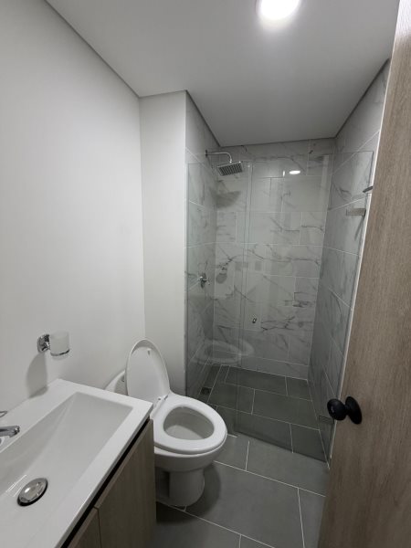 Apartamento para el arriendo en La Estrella el codigo es 17115 Foto 8