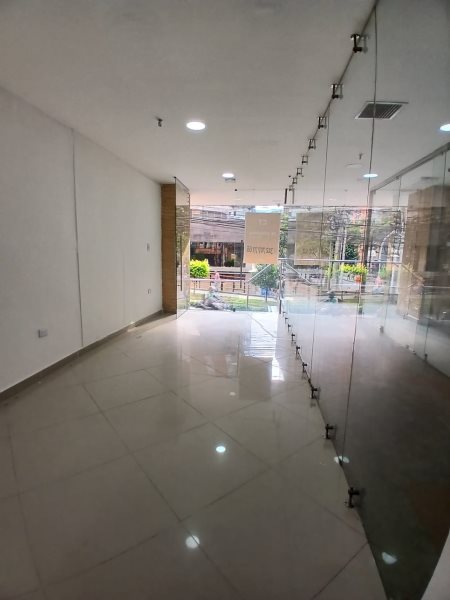 Local para el arriendo en Sabaneta el codigo es 16844 Foto 2